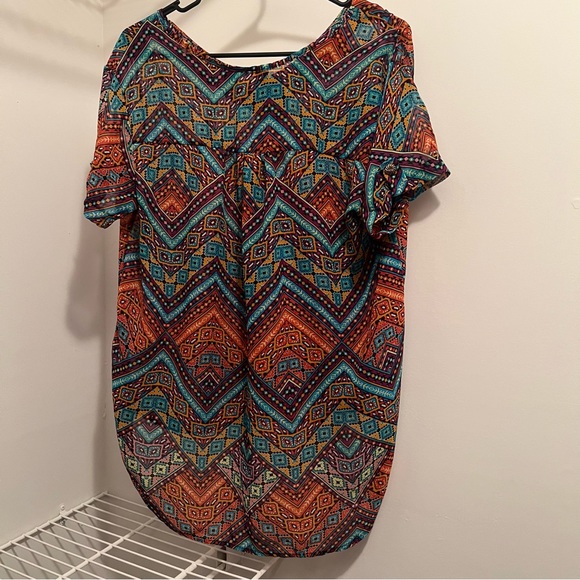 Medium Blouse - Picture 4 of 5